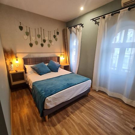 Luxury Green Hostal Madrid Gran Via Exterior foto